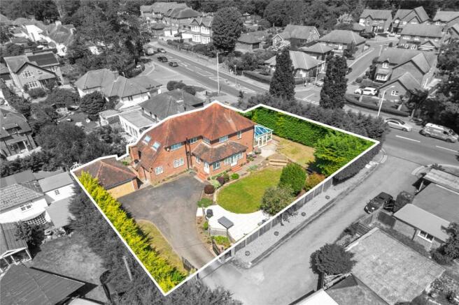 5 bed property, in Bury Street, £1,500,000