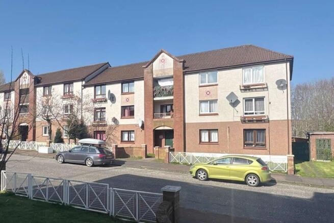 2 bed property, in 242, £56,000
