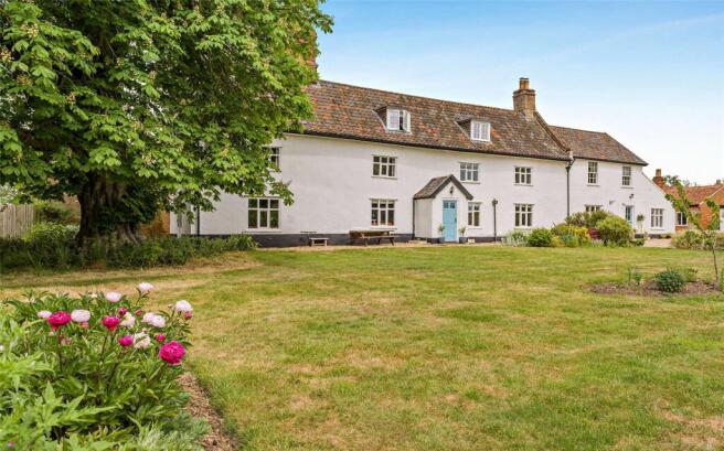 6 bed property, in Church Road, £895,000