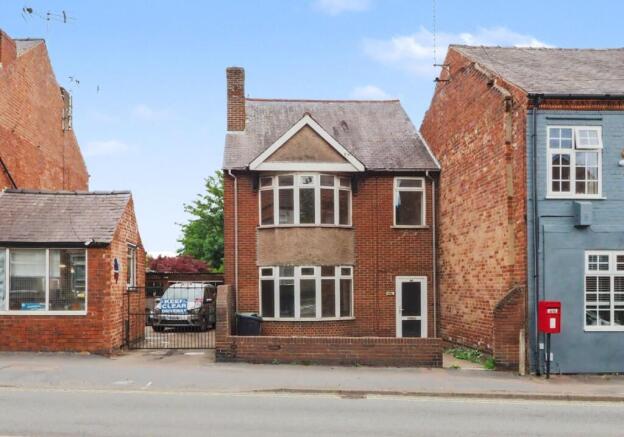 3 bed property, in 44A Loscoe Road, £70,000