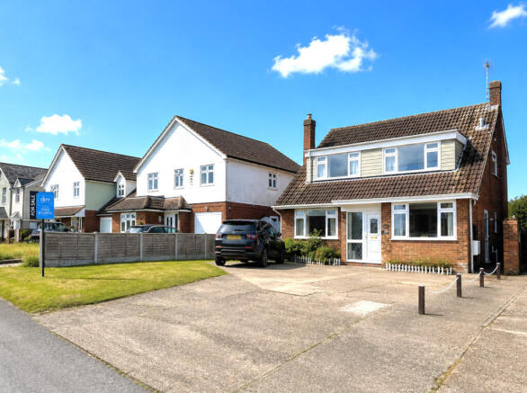 4 bed property, in Strawberry Lane, £500,000