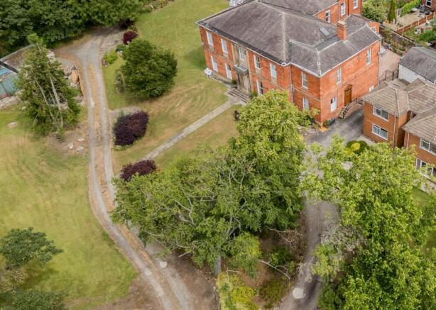 12 bed property, in Westfield Grove, £1,250,000