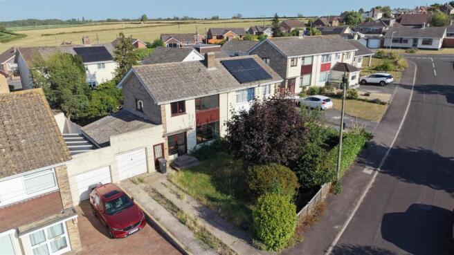 3 bed property, in Edgebury, £215,000