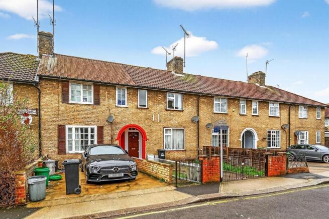3 bed property, in Maurice Street, £550,000