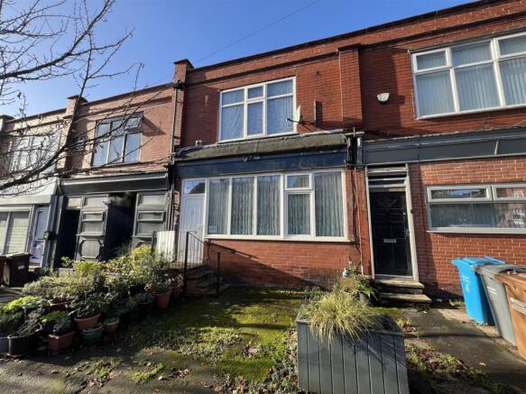 4 bed property, in Slade Lane, £330,000