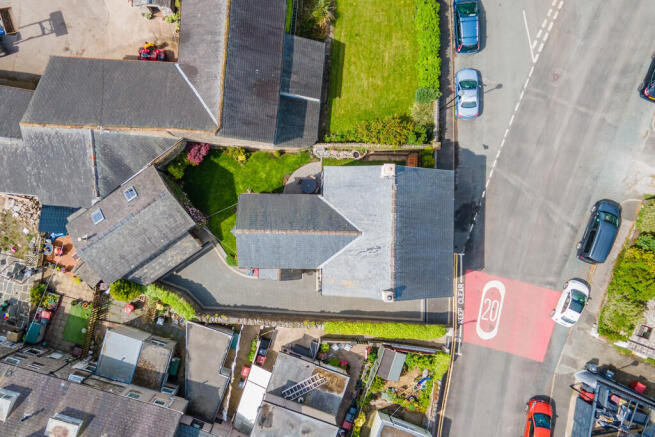 4 bed property, in 36 Yorkshire House, £595,000