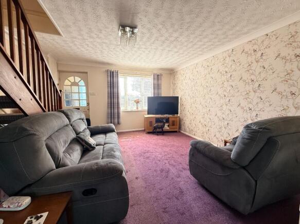 3 bed property, in Thorpe Drive, £220,000