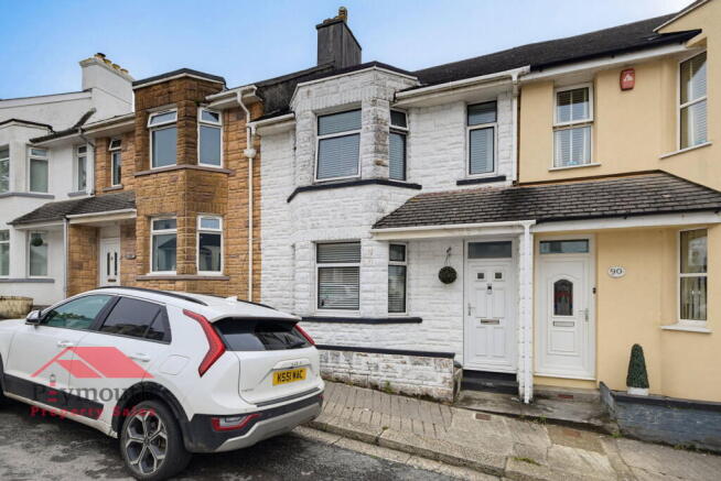 3 bed property, in Warleigh Avenue, £220,000