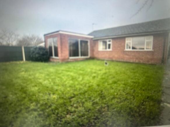 3 bed property, in Conery Gardens, £240,000