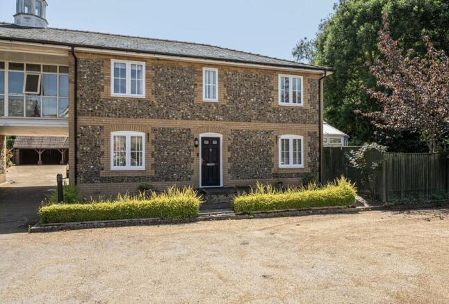 4 bed property, in Horringer, £450,000