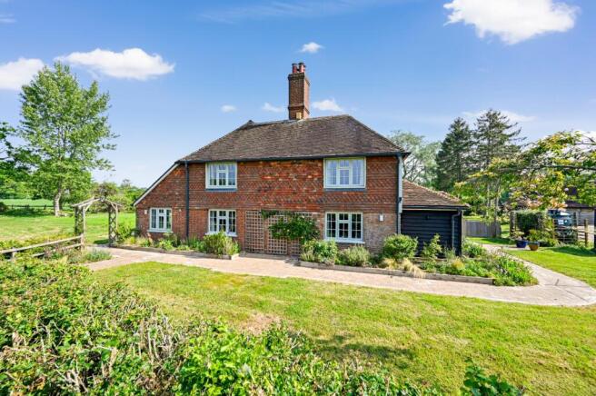 5 bed property, in Cot Lane, £1,290,000