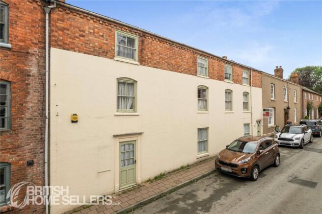 6 bed property, in Kerry Street, £355,000