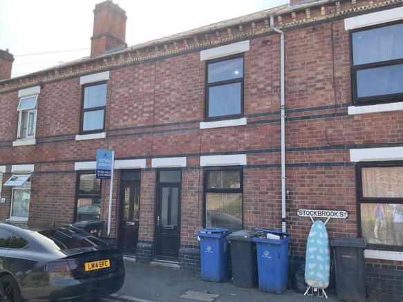 2 bed property, in 342 Stockbrook Street, £89,500