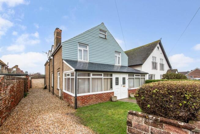 7 bed property, in Longlands Road, £795,000