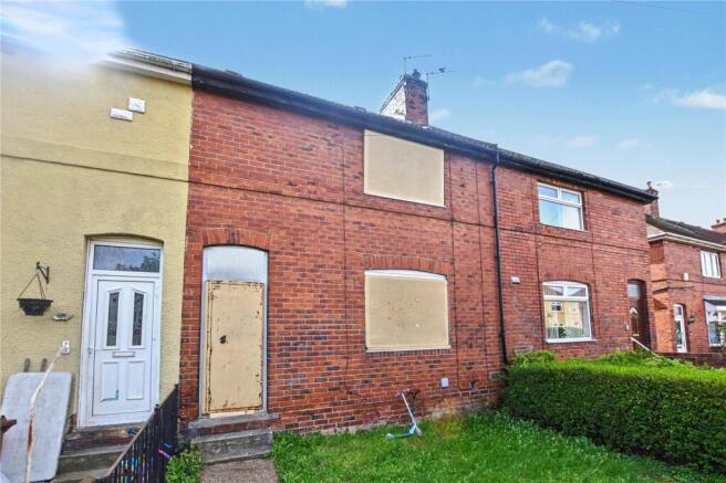 3 bed property, in Newstead Avenue, £70,000