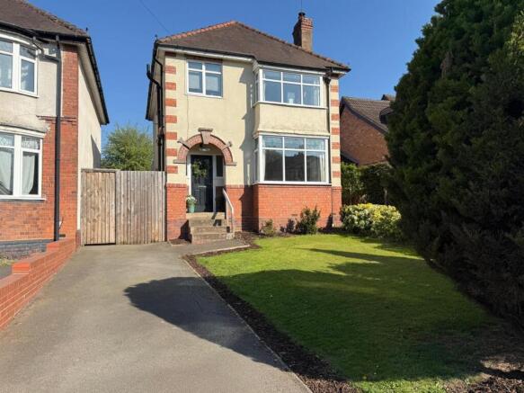 3 bed property, in Rochdale, £350,000