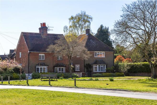 3 bed property, in The Green, £975,000