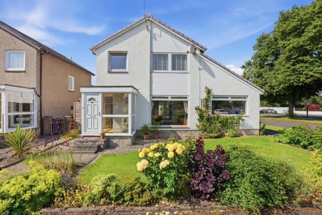 3 bed property, in 88 Crossmyloof Gardens, £350,000