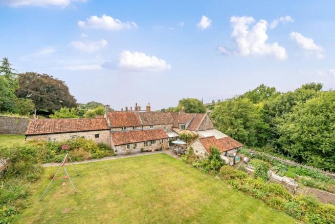 6 bed property, in Croscombe, £1,100,000