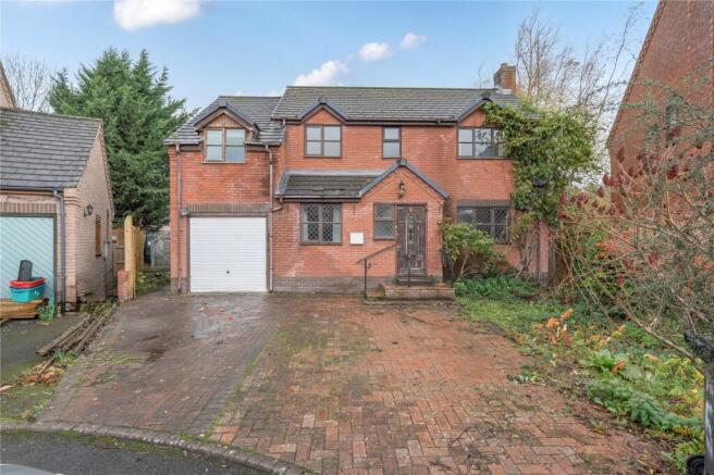 4 bed property, in Glasbury, £300,000