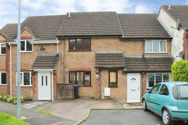 3 bed property, in Foxley Close, £240,000