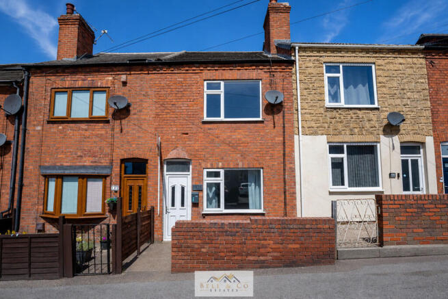 3 bed property, in Lordens Hill, £110,000
