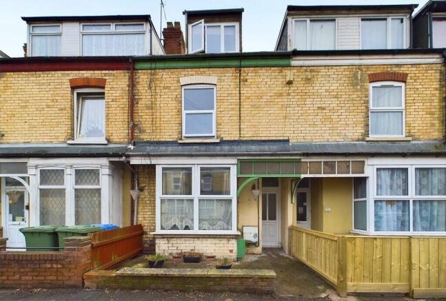 3 bed property, in Travis Street, £96,000