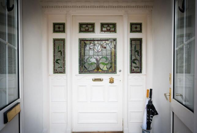 7 bed property, in Palatine Road, £950,000