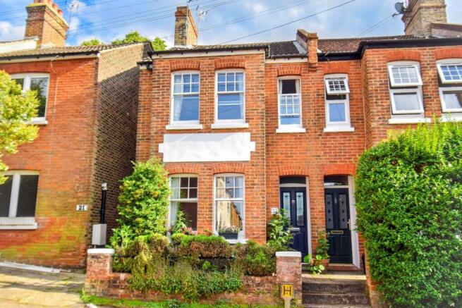 3 bed property, in Buckhurst Avenue, £650,000