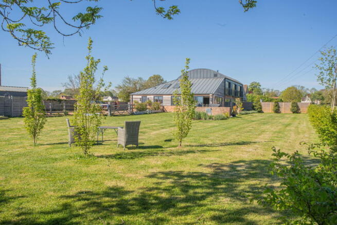 6 bed property, in Upper Seagry, £1,450,000