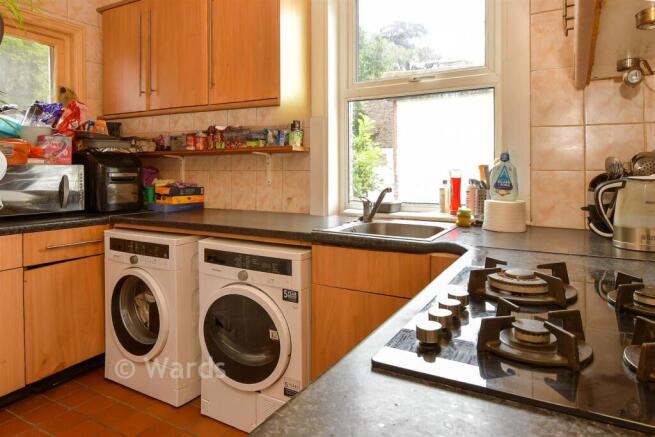 3 bed property, in Backfields, £400,000