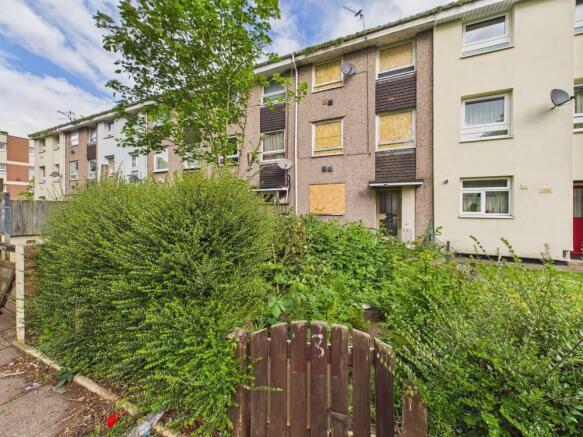 3 bed property, in Payne Drive, £220,000