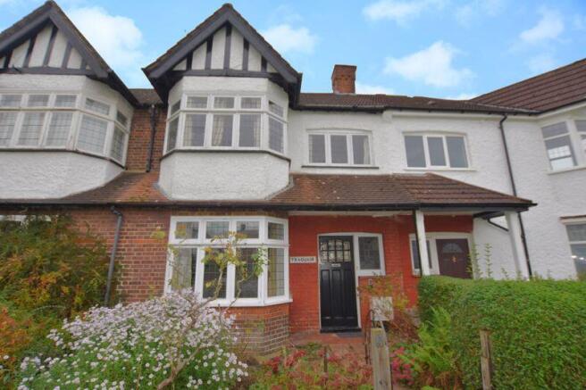 3 bed property, in The Gardens, £525,000