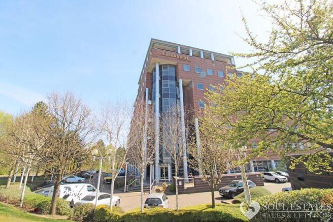 1 bed property, in Waterfront West, £110,000