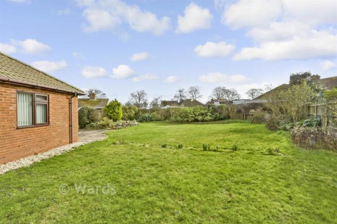 3 bed property, in Northdown Park Road, £500,000