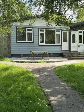 2 bed property, in The Park, £37,750