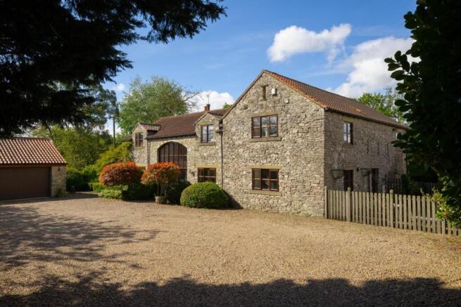 5 bed property, in Mill Lane, £1,000,000