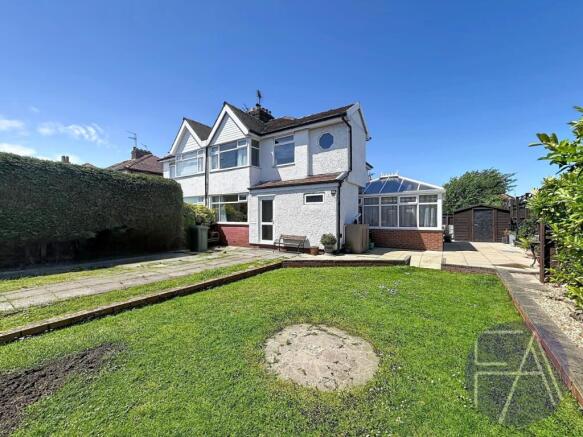 3 bed property, in Bankfield Lane, £280,000