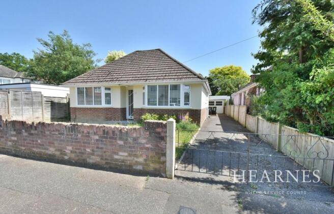 3 bed property, in Truman Road, £425,000