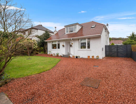 4 bed property, in 66 Switchback Road, £450,000