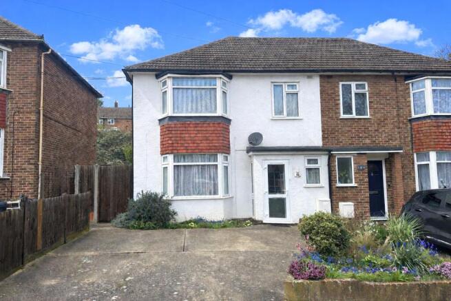 3 bed property, in The Tideway, £360,000