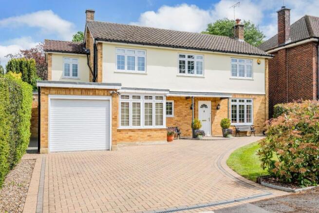 4 bed property, in Dorling Drive, £1,150,000