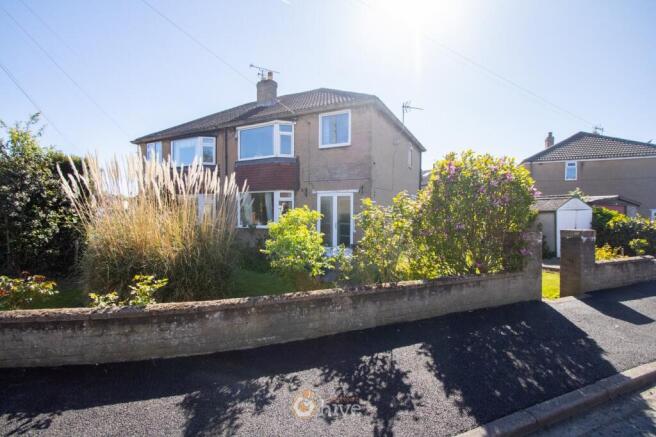 3 bed property, in Robin Hood Crescent, £175,000