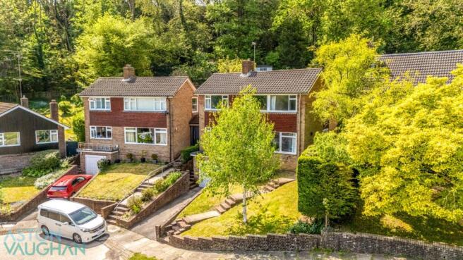 5 bed property, in Brighton, £800,000