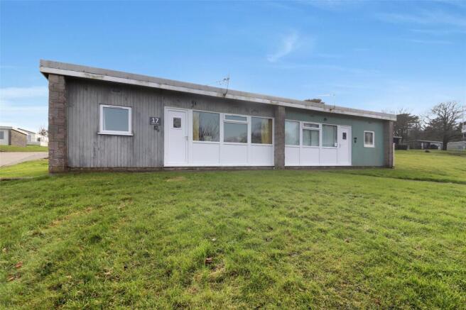 2 bed property, in Channel View, £17,000