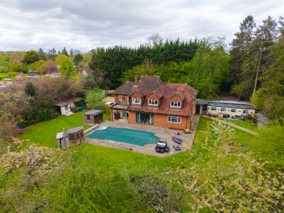 5 bed property, in Wycombe Road, £1,500,000
