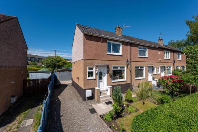 2 bed property, in 8 Deveron Road, £225,000