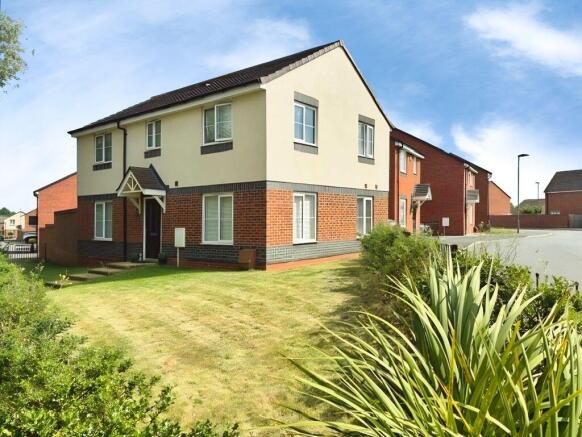 4 bed property, in Booths Lane, £425,000