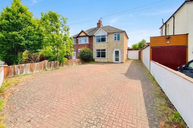 3 bed property, in Melton Road, £250,000