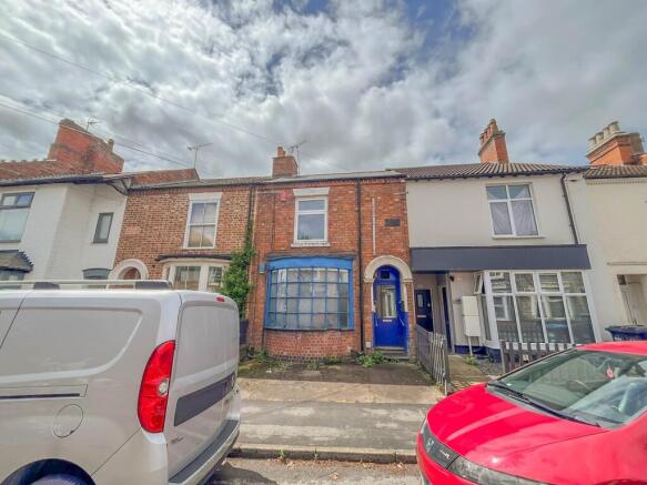 2 bed property, in Bridget Street, £200,000
